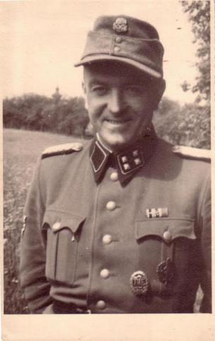 Gerhard Bast, oče Martina Pollacka