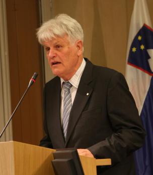 Selektor razstave Aleksander Bassin Selektor razstave Aleksander Bassin