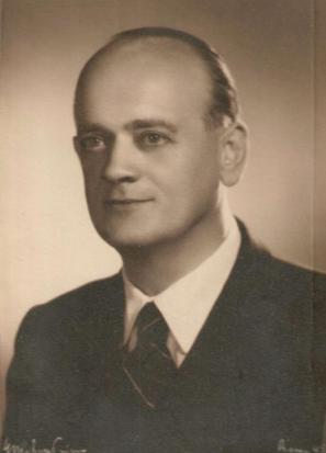 Ciril Kotnik, ded Walterja Veltronija 